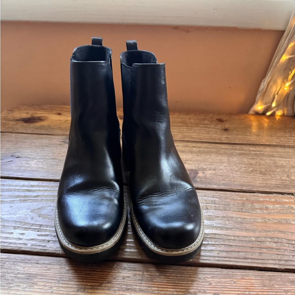 UNIVERSAL THREAD FAUX LEATHER ANKLE CHELSEA WOMENS BOOTS BLACK 🖤